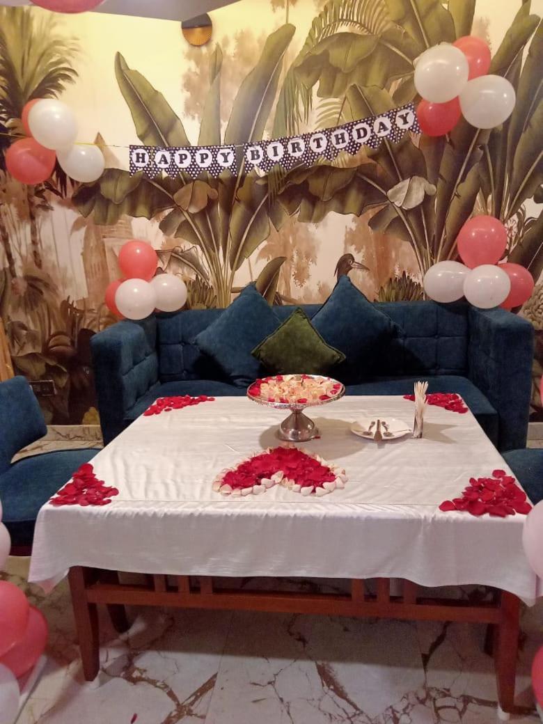 Hotel Eden Karwar Zewnętrze zdjęcie