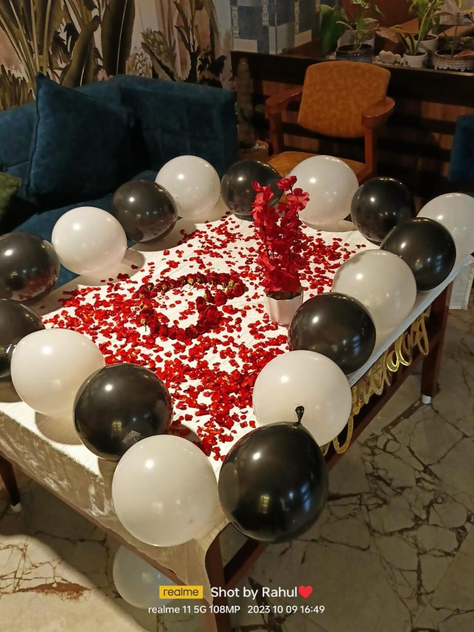 Hotel Eden Karwar Zewnętrze zdjęcie